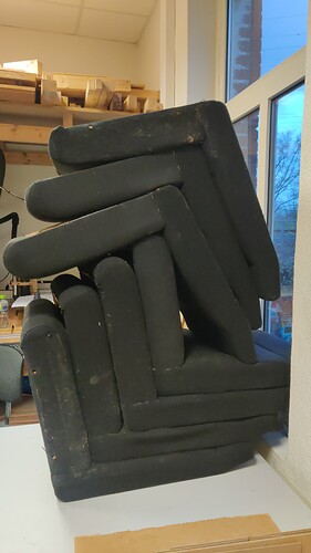 2025-12-10-16-03-42-272